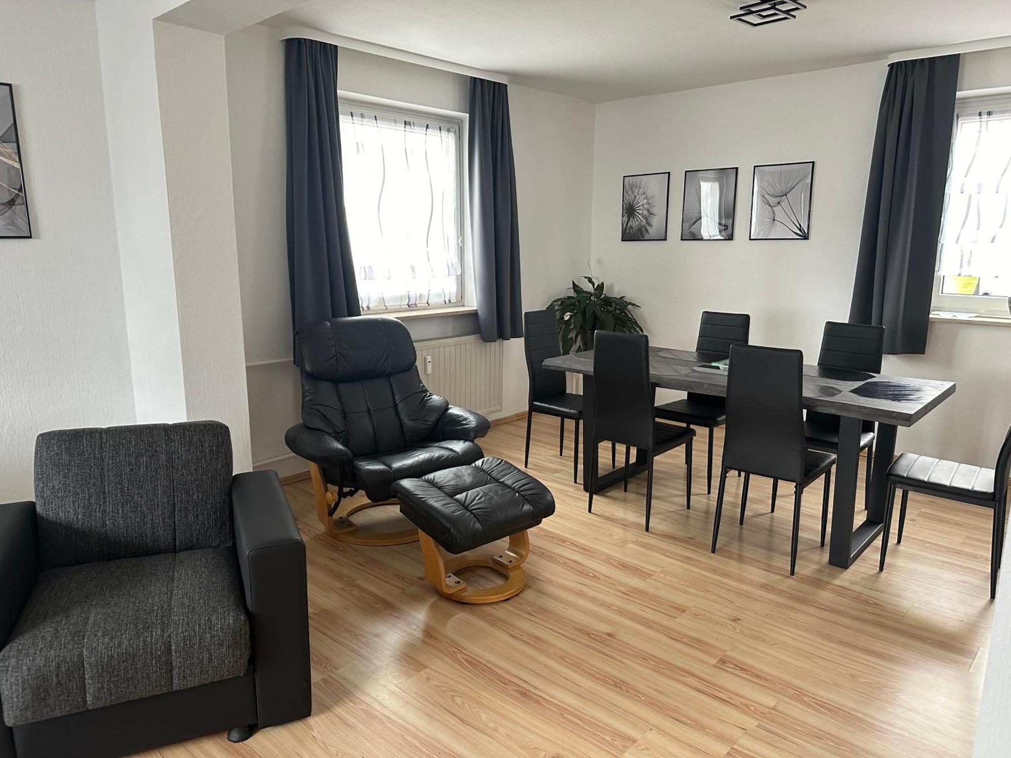 Liawa314 Mit Terrasse In Zirndorf-lind - Naehe Playmobil Funpark Und Nuernberg Apartment